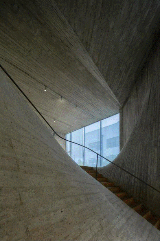 clip_image038.gif http://dgarch.cn/upload/day_190924/20190924114142543.jpg