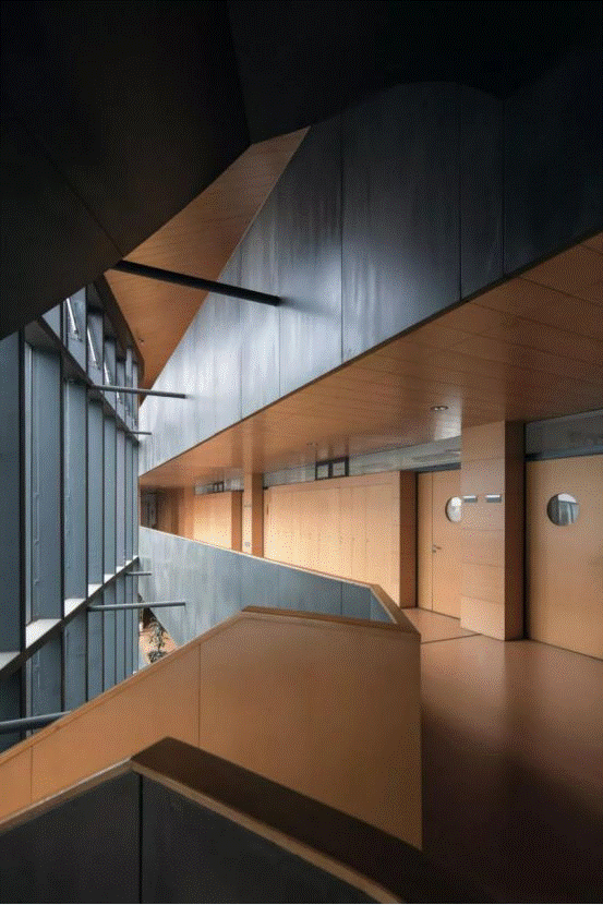 clip_image192.gif http://dgarch.cn/upload/day_190924/201909241212374596.jpg